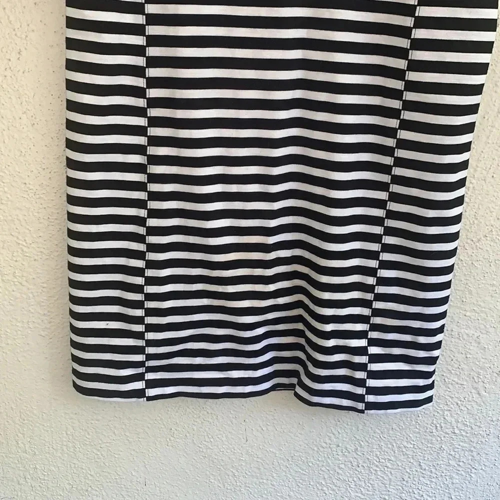 J.Crew Petite Striped T-shirt Dress  Black/White Stripes Size: Medium P - Picture 4 of 8